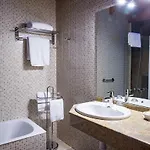 Valle De Izas Hotel 3*