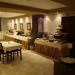 Valle De Izas Hotel
