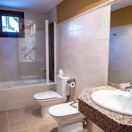 Hotel Valle De Izas 3*