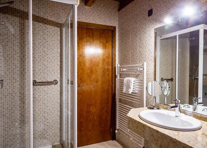 Otel Valle De Izas Sallent de Gállego