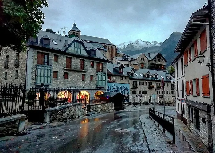 Valle De Izas Otel Sallent de Gállego