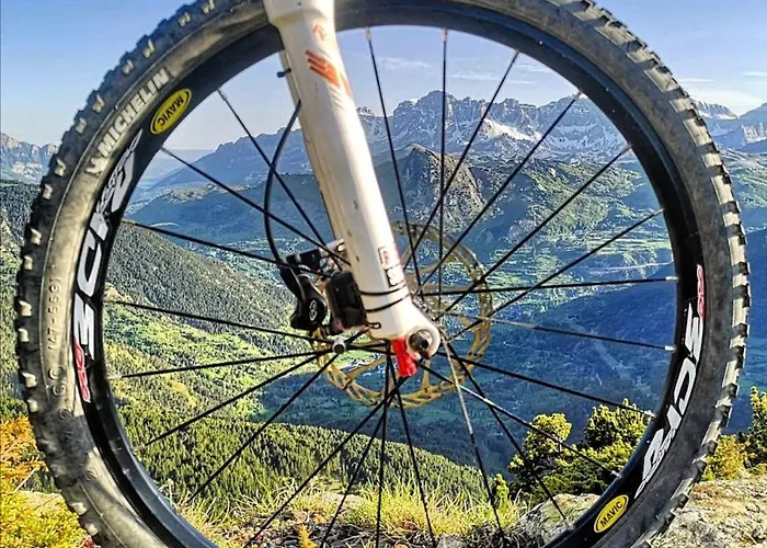 Valle De Izas Hotell