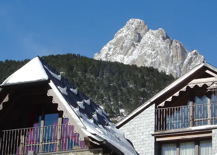 Hotell Valle De Izas 3*