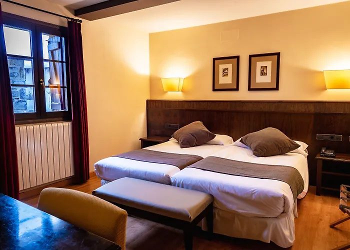 Valle De Izas Otel Sallent de Gállego