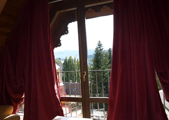 Hotell Valle De Izas