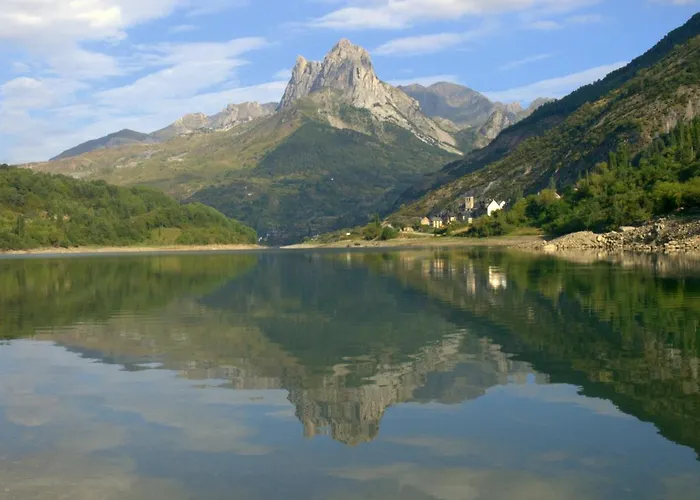 Hotell Valle De Izas Sallent de Gállego